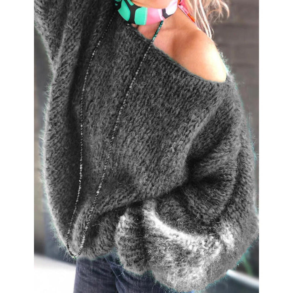 Maglione irregolare in stile europeo e americano di Valstrend, tessuto a maglia originale e moderno, vista frontale.