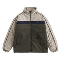 Cappotto casual e largo in cotone imbottito di colore solido, stile giapponese, marca Valstrend, vista frontale.