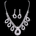 Accessori da sposa coreani Valstrend, set di gioielli due pezzi con collana ed orecchini per matrimonio.