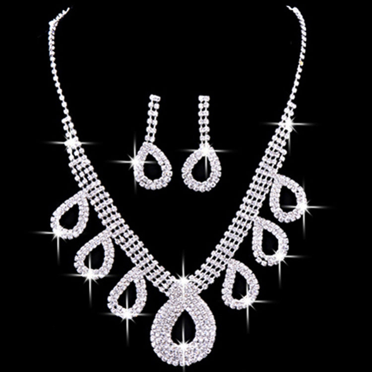 Accessori da sposa coreani Valstrend, set di gioielli due pezzi con collana ed orecchini per matrimonio.