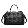 Borsa a tracolla in pelle morbida Valstrend, stile fashion bucket con borchie e design portatile, ideale per look casual ed eleganti