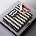 T-shirt a maniche lunghe a righe Valstrend, in cotone Tb con colletto, stile casual e comodo, visibile in dettaglio nell'immagine.