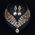 Collana in metallo dorato a catena clavicolare con dettagli elaborati, accessori moda da sposa e abbigliamento europeo e statunitense