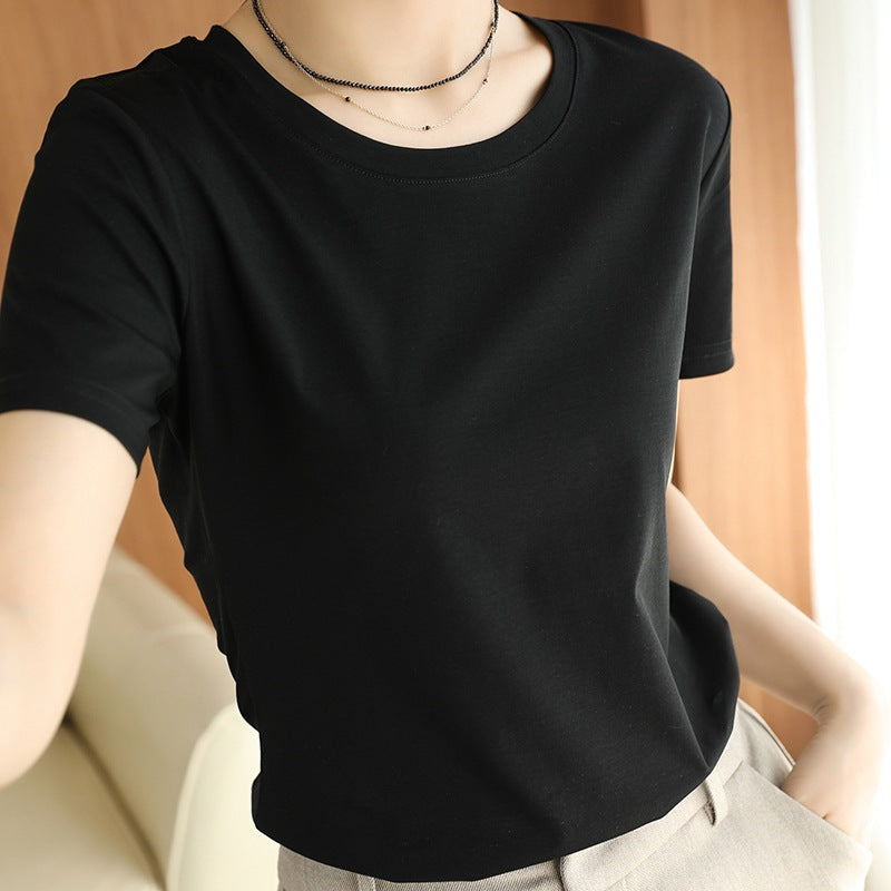 Maglietta donna a manica corta in cotone mercerizzato slim fit e larghissima, con dettagli eleganti e tessuto morbido.