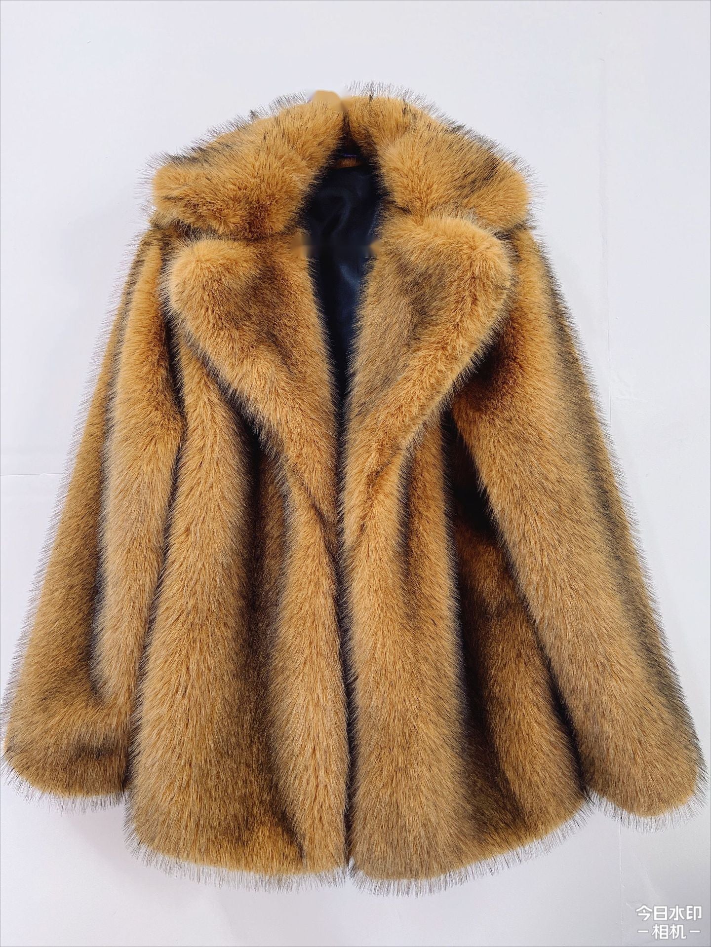 Cappotto invernale a mezza lunghezza Valstrend, set di giacca calda autunno e inverno con dettagli eleganti e tessuto morbido.