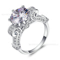 Anello da impegno Valstrend con zirconi AAA dorati, dettagli micro-inseriti, stile moda lusso e tendenza nel commercio estero.
