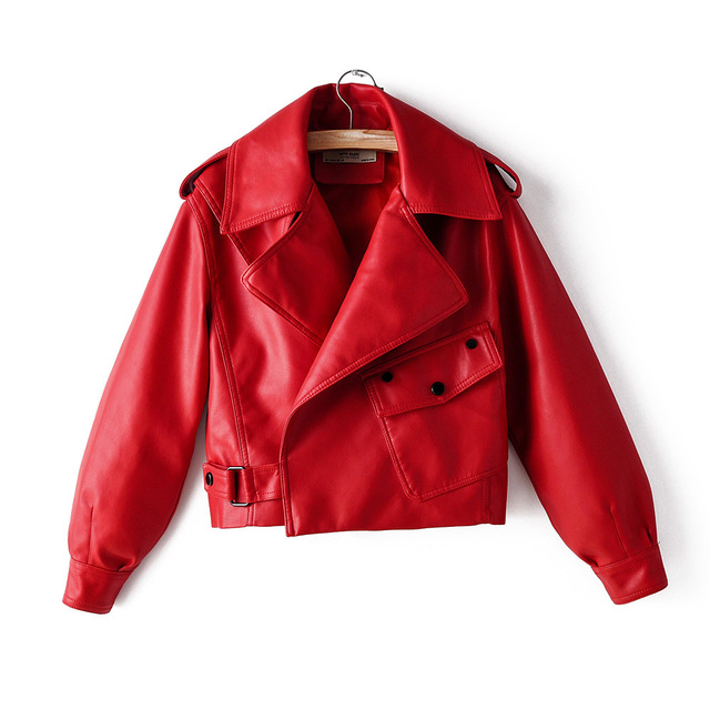 Giacca donna in vera pelle PU Valstrend, giacca corta in pelle lavata, stile casual e alla moda, visuale frontale