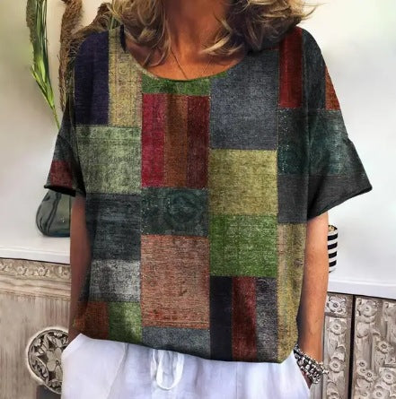 Maglietta casual femminile Valstrend con stampa colorata, maniche corte e motivo alla moda, ideale per look estivi e quotidiani.
