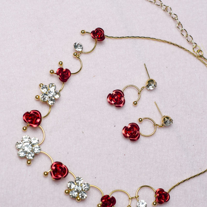 Set di gioielli da sposa coreani con collana e orecchini con rosa rossa, perfetto come accessorio da matrimonio.