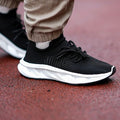 Scarpe slip-on Valstrend con suola in gomma a rete, comode e leggere, progettate come calzature sock senza allacciatura