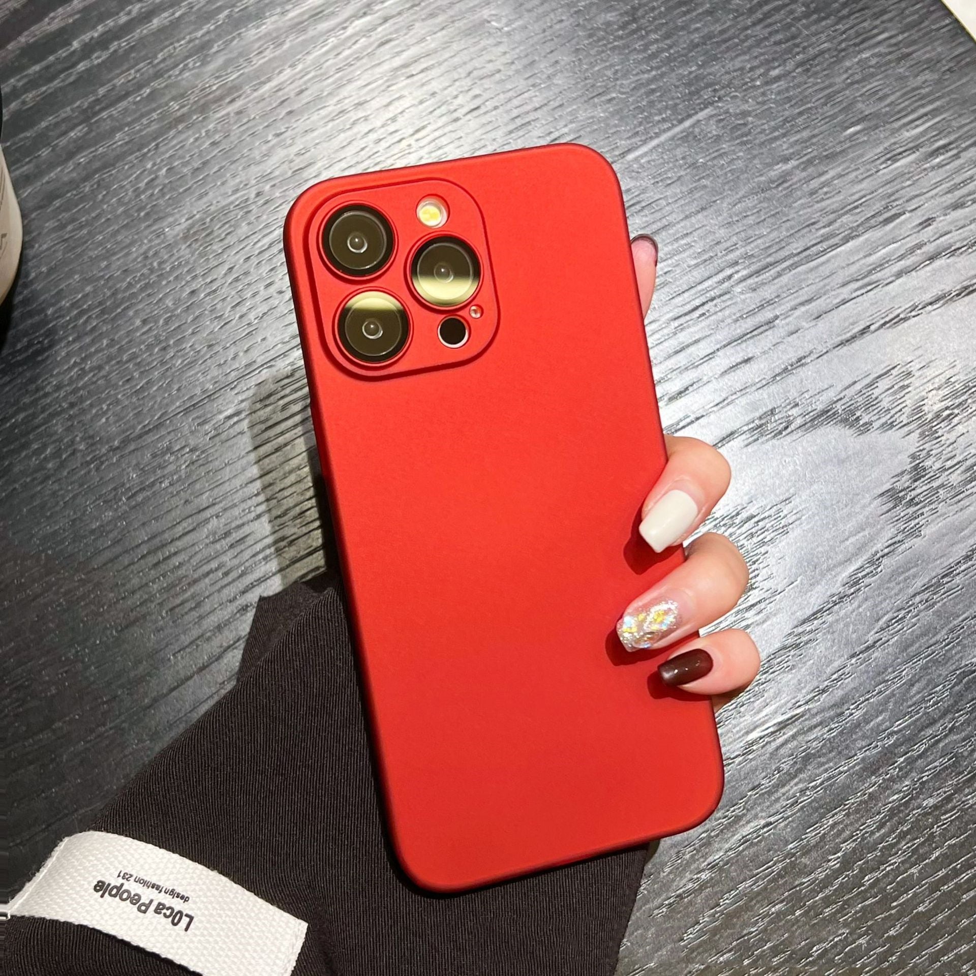Custodia per telefono Valstrend, sottile e opaca, resistente agli urti, copertura completa, per smartphone con design elegante.