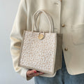Borsa a tracolla in stile western lunch box giapponese Valstrend, piccola, con dettagli in stile western e tasca frontale.