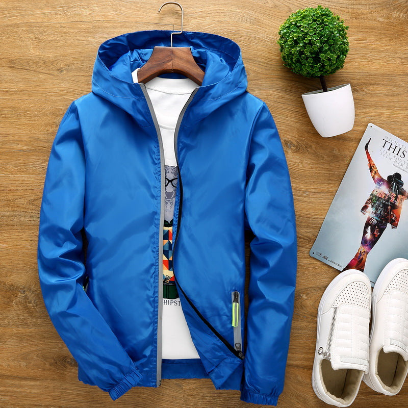 Giacca leggera da windbreaker Valstrend, con logo, ideale per pesca e sport, in tessuto resistente e antivento.