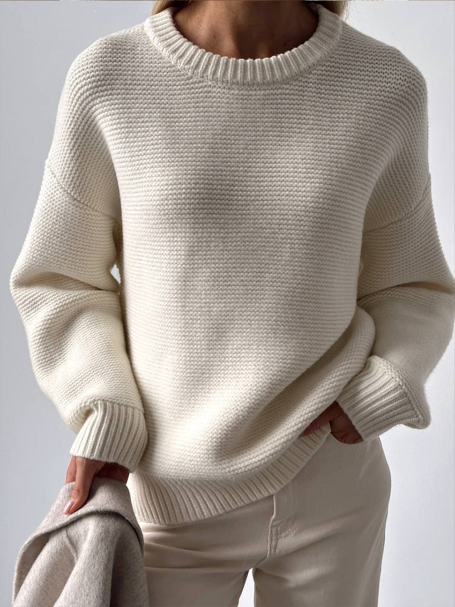 Maglione da donna Valstrend in maglia semplice ed elegante, indossato con maniche lunghe e design minimalista, colore neutro.