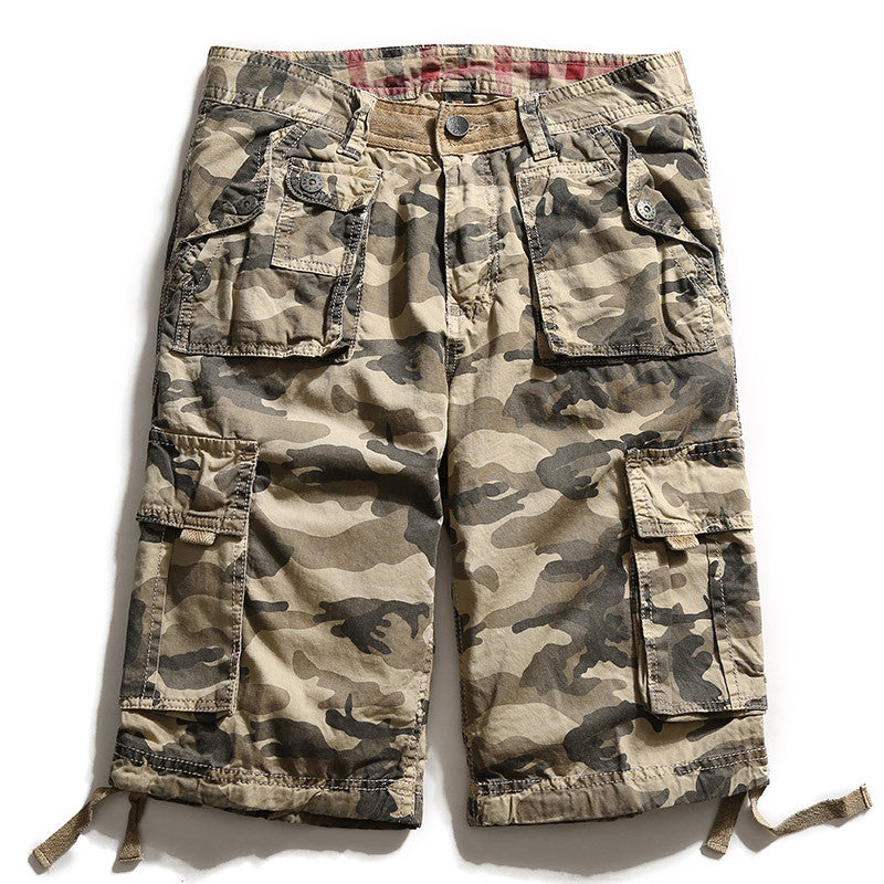 Pantaloncini cargo estivi in cotone camouflage Valstrend, con tasche frontali e vita regolabile, ideali per un look casual e comodo.