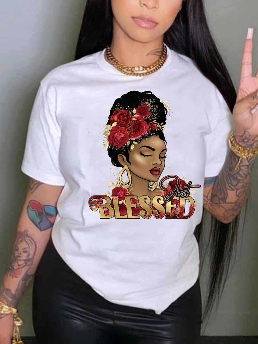 T-shirt donna Valstrend con stampa a lettere rotonda, maniche corte e design casual, tessuto morbido e confortevole.