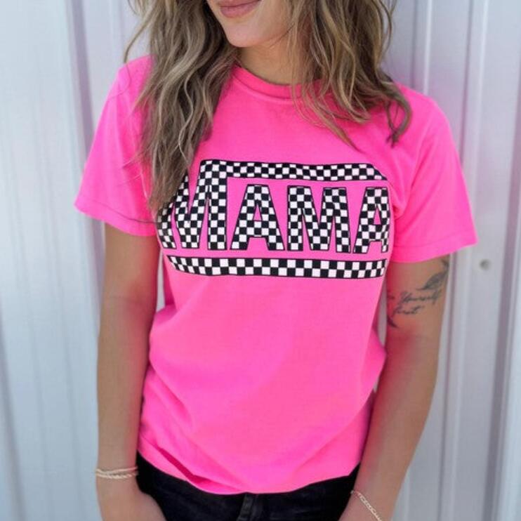 T-shirt casual con stampa digitale europea e americana, collo rotondo, marca Valstrend shop, in tessuto morbido e comodo.