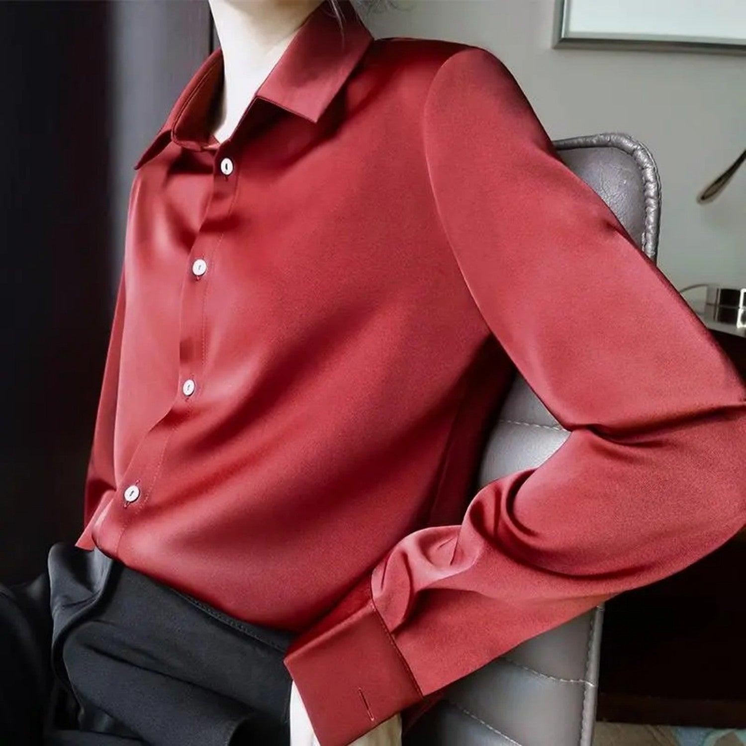 Camicia lunga in raso per donna, maniche lunghe, stile primaverile e autunnale, marca Valstrend, tessuto lucido e elegante.