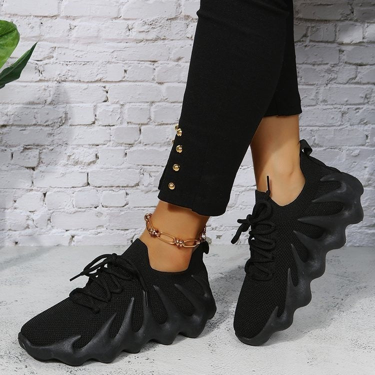 Scarpe sneaker unisex Valstrend con tomaia a maglia a forma di polpo, suola di gomma morbida e disponibile in taglie grandi.