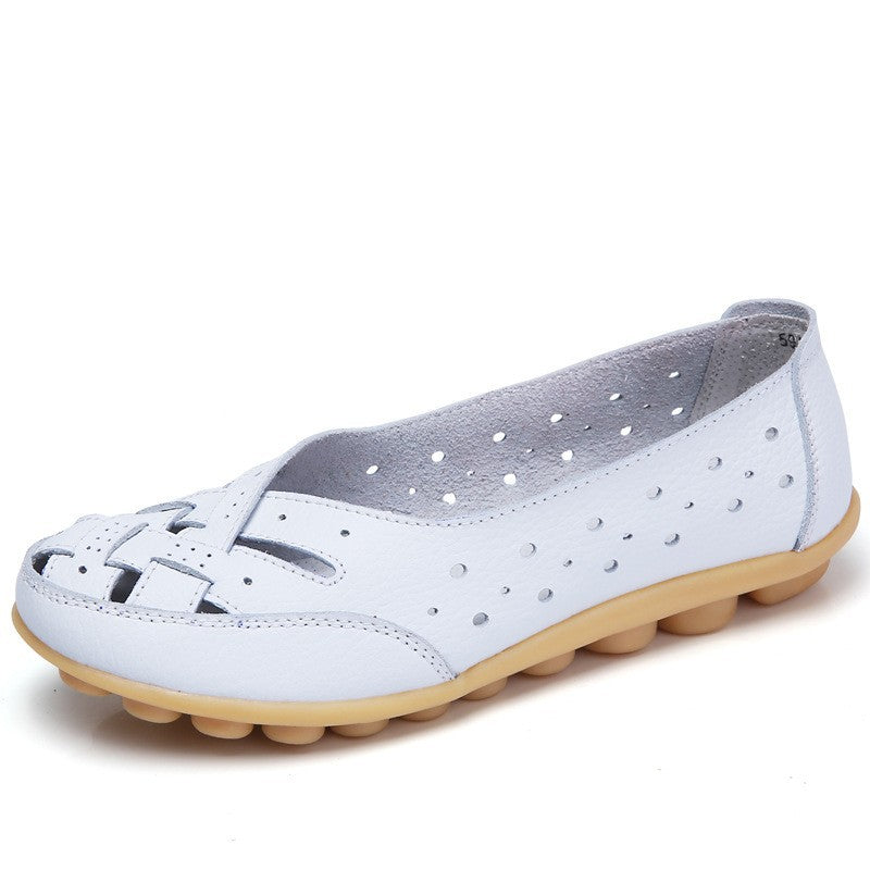 Women's Middle-aged And Elderly Hollow Hole Flat Gommino Round Head Soft Bottom
