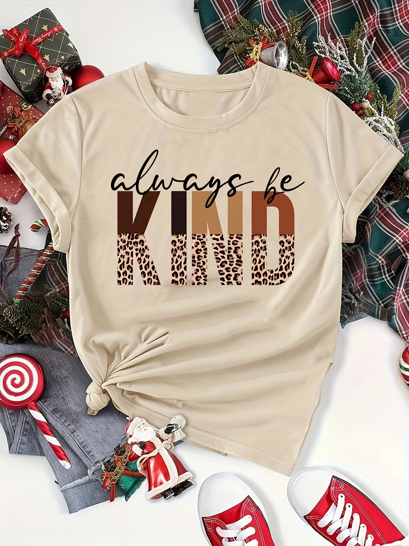 T-shirt donna Valstrend con stampa di lettere, maniche corte e collo rotondo, ideale per primavera ed estate.