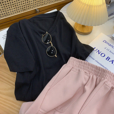 Maglietta base in cotone e lino di Valstrend, top a manica corta con collo rotondo in tessuto solido naturale, look casual e comodo