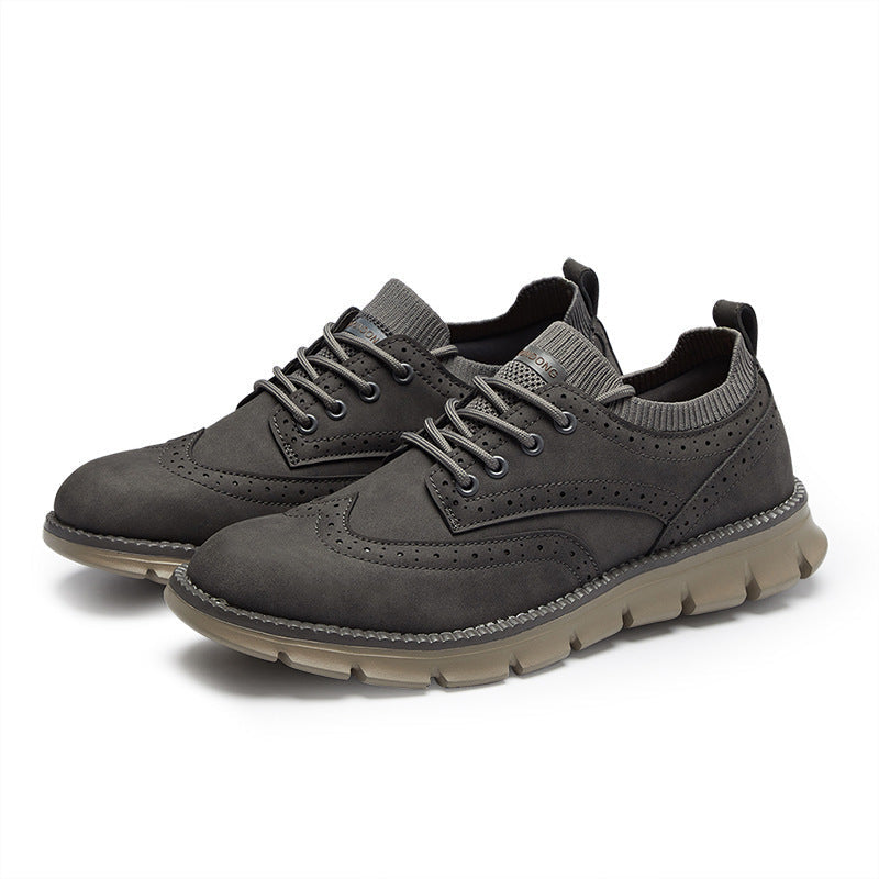 Scarpe sportive da uomo extra large per autunno e inverno, scarpe outdoor Valstrend con suola robusta e design resistente al freddo.