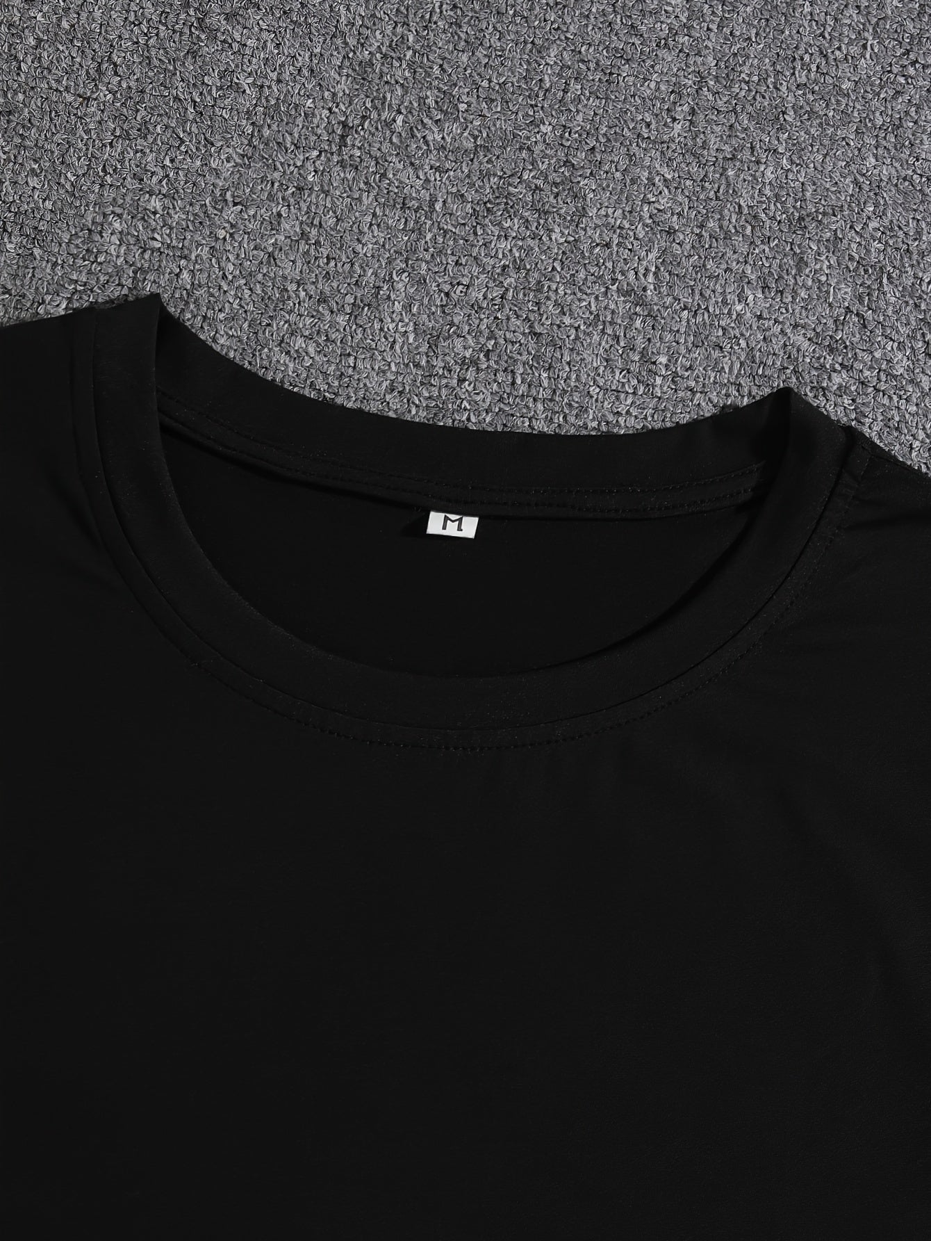 T-shirt uomo Valstrend in cotone con stampa "MENTALITY", manica corta, collo rotondo, adatto per l'estate.