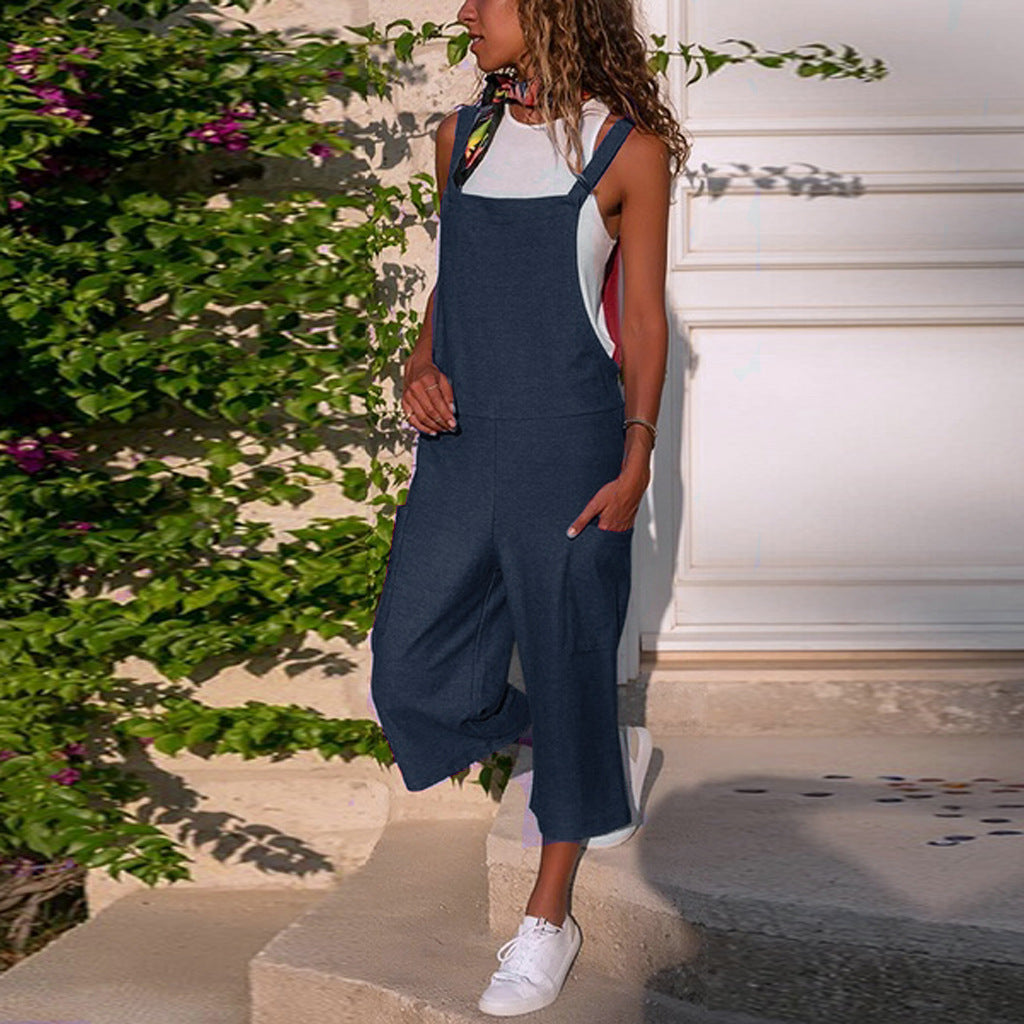 Giacca casual lunga in cotone e lino, vestibilità larga e comoda, di Valstrend shop, mostra il design e il tessuto morbido.