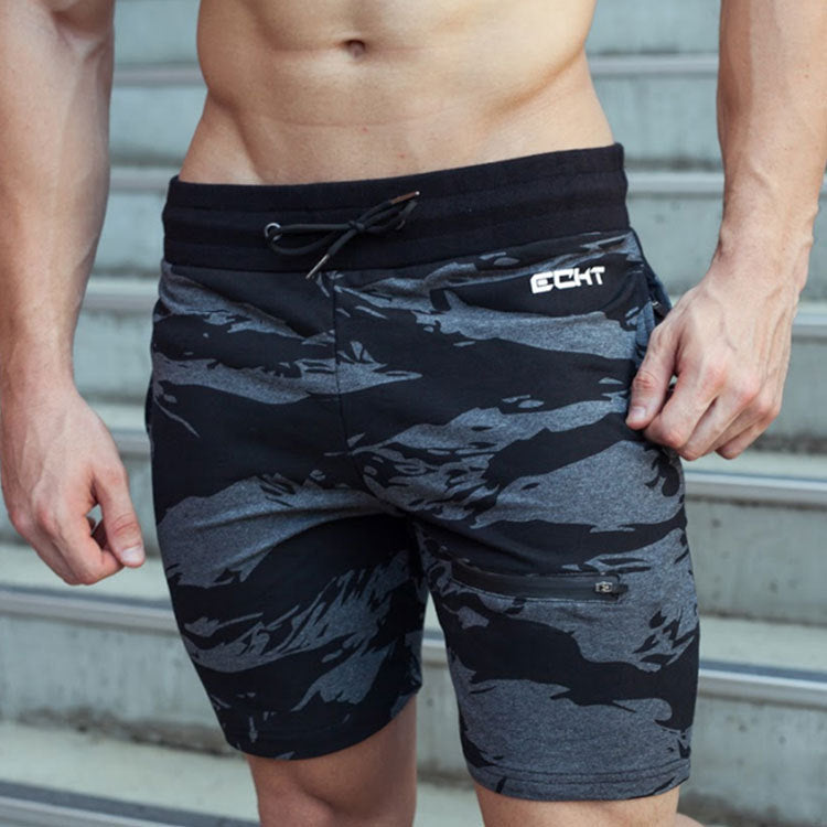 Shorts sportivi da corsa Valstrend in stile militare camouflage, ideali per allenamento e attività casual.