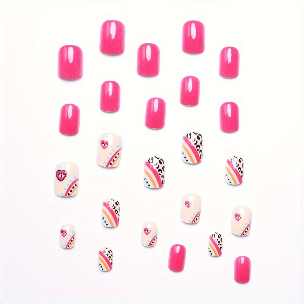 Set di 24 unghie finte lucide Valstrend, forme quadrate corte con disegni leopard, cuore e occhio in colori misti, per donne e ragazze.