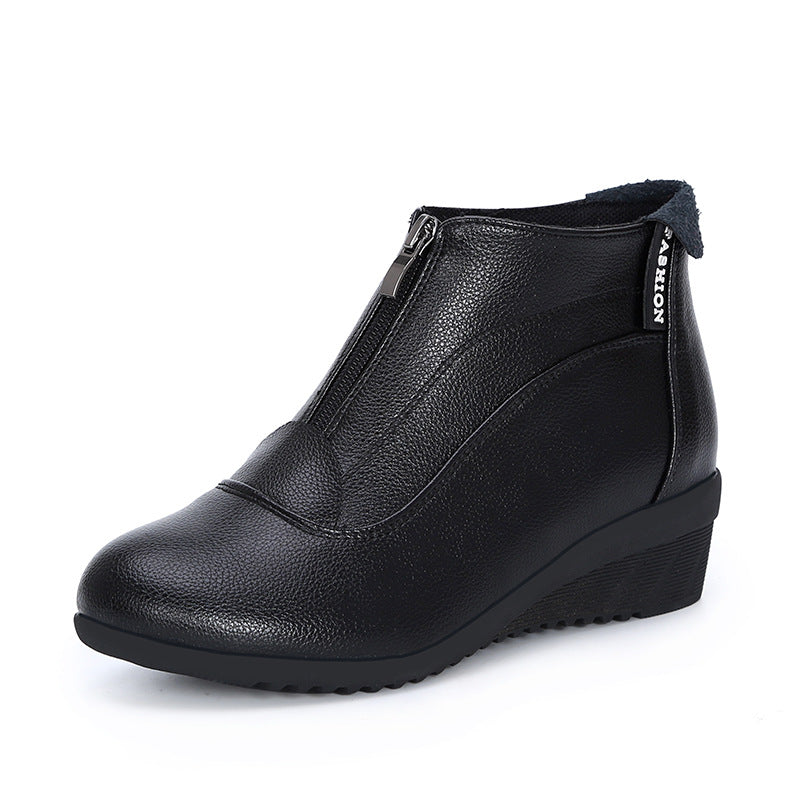 Scarpe da donna Valstrend con tacco medio e tomaia traspirante, eleganti e comode per ogni occasione.
