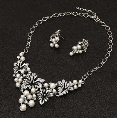 Collana di perle Valstrend, set di gioielli da sposa con collana e orecchini, elegante e raffinato, per matrimoni e occasioni speciali