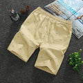 Pantaloncini da spiaggia Valstrend shop in tessuto leggero con stampa estiva, ideali per il mare e il tempo libero.