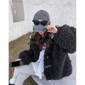 Cappotto femminile oversize in lana sintetica Valstrend, con collo largo e taglio loose, in tessuto di poliestere e imitazione lana