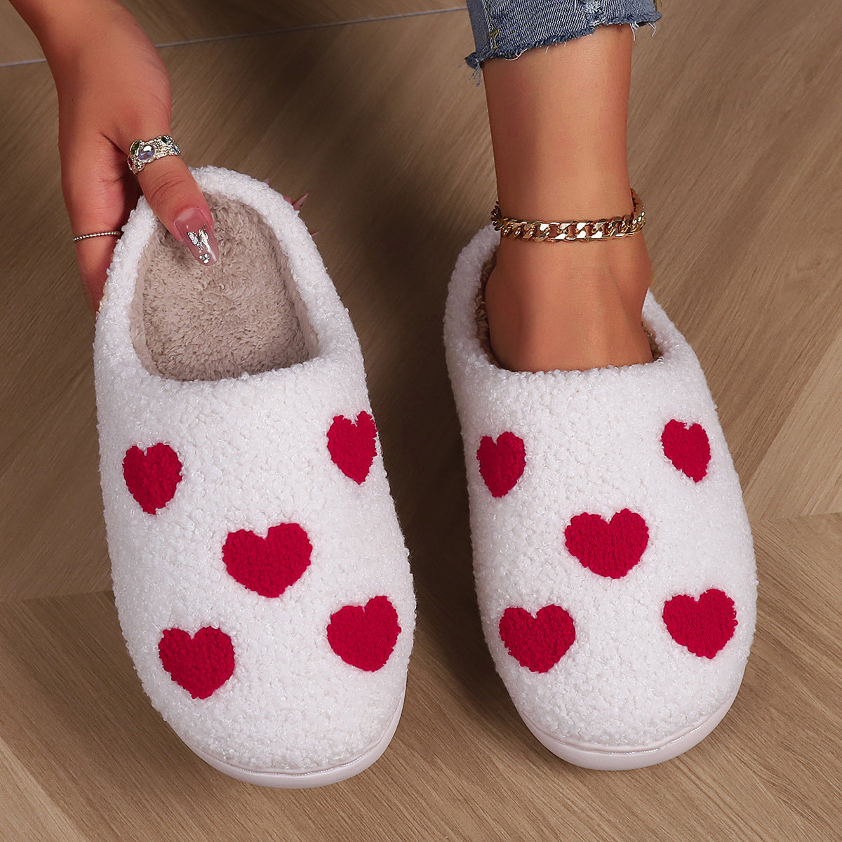 Ciabatte love Valstrend per coppie, scarpe da casa carine per uomo e donna con motivo romantico in morbido materiale.