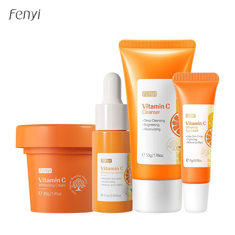 Trattamento viso idratante con vitamina C Valstrend, combinazione di cura della pelle con crema e siero viso.