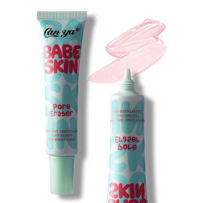 Crema illuminante e idratante Valstrend, prodotto di makeup bianco e nutriente, visibile in confezione con texture cremosa.