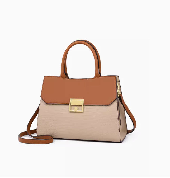 Borsa a tracolla quadrata in pelle di coccodrillo fashion, elegante e atmosferica, di marca Valstrend, con manico singolo.