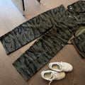 Pantaloni da uomo Valstrend in tuta camouflage a fantasia tigre, con tasche e gamba dritta, stile casual e moderno