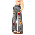 Jeans donna strappati Valstrend con modello ampio, gamba larga e taglio oversize, tessuto denim e dettagli di strappi.