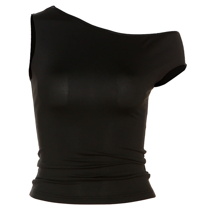 Gilet donna slim fit con colletto diagonale e taglio a vita alta, color solid, di marca Valstrend.