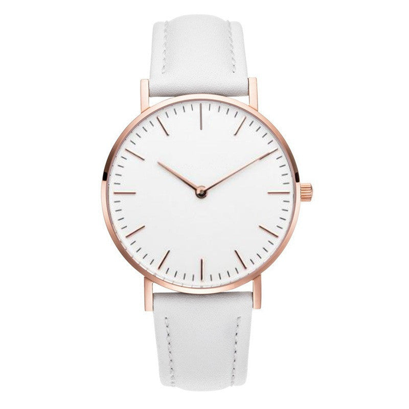 Orologio donna Valstrend con grande quadrante in quarzo, cinturino semplice e design elegante, mostrato frontalmente.