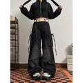 Jeans usurati Valstrend American Ins High Street Design Sense, stile casual e moderno, dettagli sbiaditi e cuciture robuste.