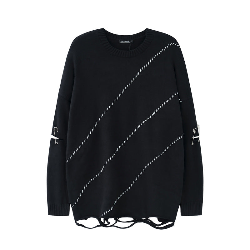 Maglione uomo e donna Valstrend Design Couple Sweater con motivo a cuore, morbido e confortevole, indossato da una coppia felice.