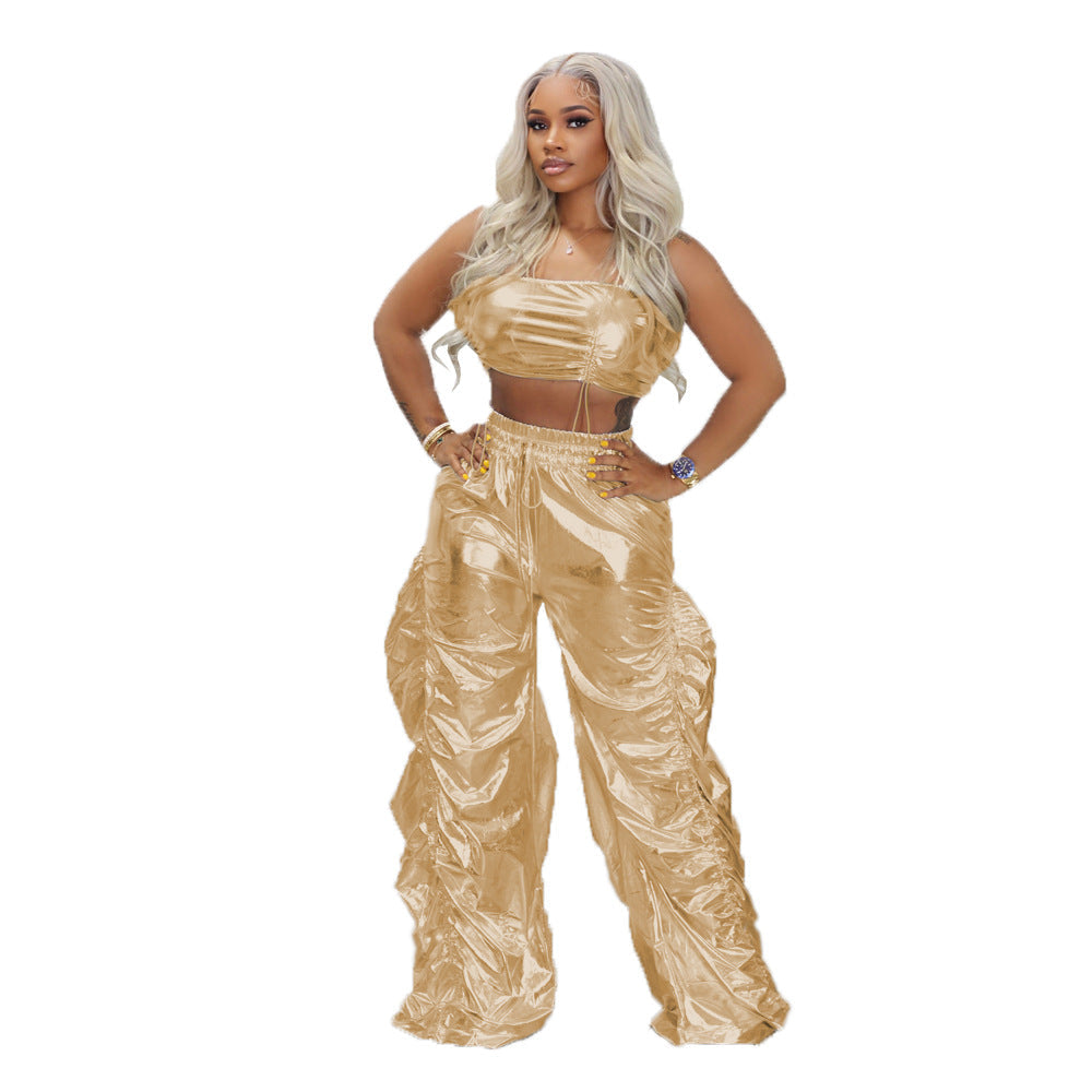 Completo moda donna Valstrend con top e pantaloni cargo in stile hip hop, in tessuto colorato e alla moda.