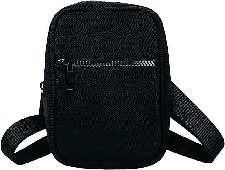 Borsa messenger multifunzione per sport e outdoor Valstrend, con scomparti spaziosi e resistente per il tempo libero.