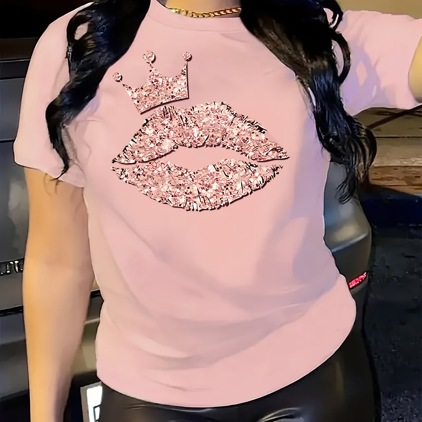 T-shirt donna Valstrend con stampa labbra, maniche corte, top casual estivo e primaverile, abbigliamento femminile.