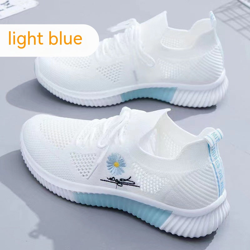 Scarpe da donna nude sportive Valstrend con tomaia in mesh traspirante, ideali per il tempo libero e attività sportive.