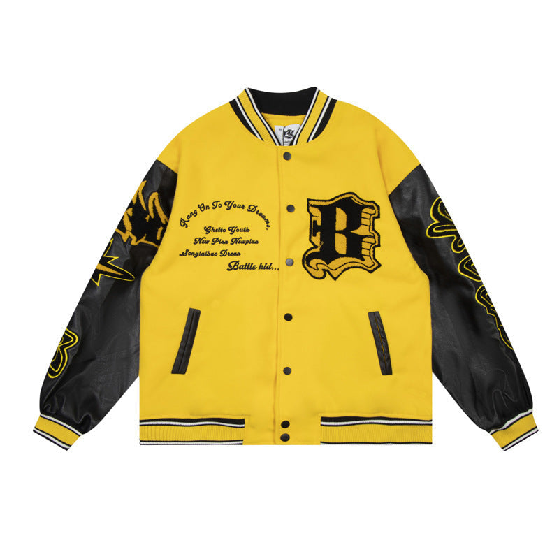 Uniforme da baseball Valstrend shop con lettere gialle stile retro americano per primavera e autunno, con elemento fuoco.